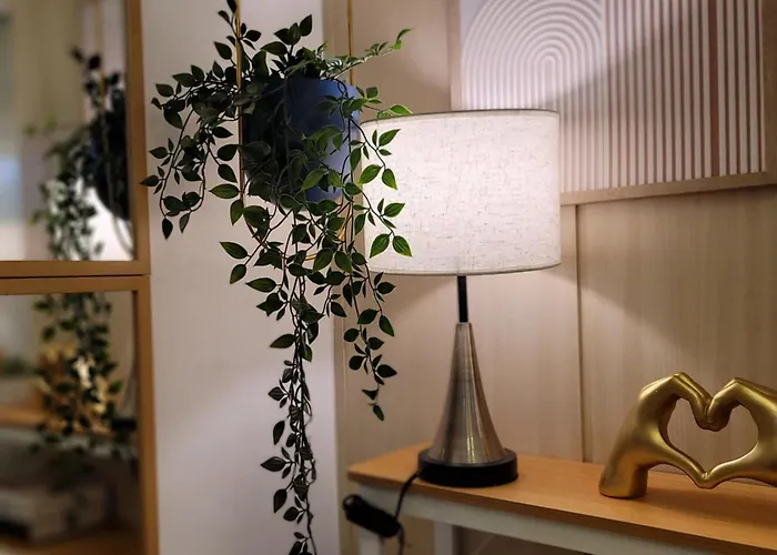 Fourth's Jazz Cozy Pad Manila